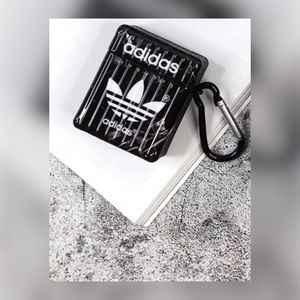 AIRPOD 1 & 2 PROTECTIVE CASE W/KEYRING